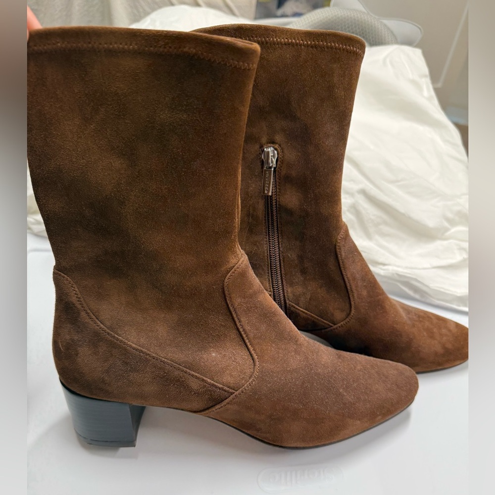 Unützer Brown Suede Booties